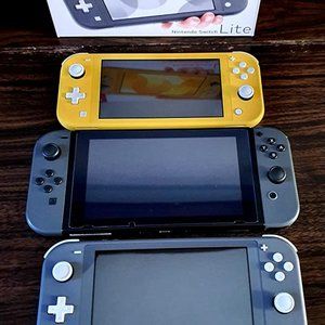 Nintendo Switch Lite - Turquoise 128GB Card